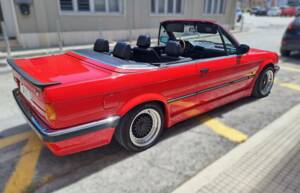 Immagine 45/50 di BMW 320i (1989)