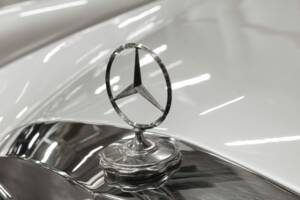 Image 19/48 of Mercedes-Benz 280 SE (1969)