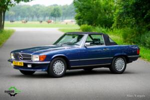 Immagine 35/60 di Mercedes-Benz 420 SL (1987)