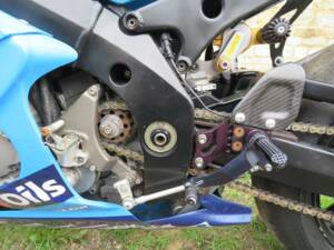 Image 24/45 of Suzuki DUMMY (2005)