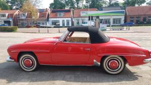 Image 6/34 of Mercedes-Benz 190 SL (1959)