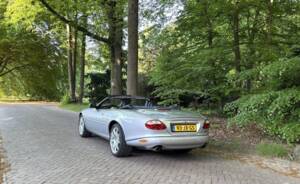 Image 8/28 de Jaguar XKR (2002)