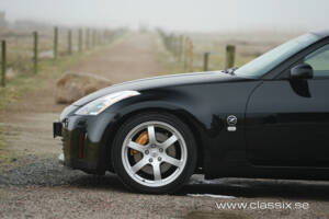 Image 15/27 of Nissan 350Z (2003)