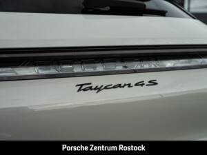 Bild 34/37 von Porsche Taycan 4S Sport Turismo (1900)