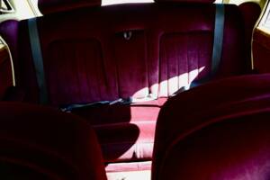 Bild 39/50 von Rolls-Royce Silver Shadow I (1977)