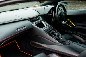 Image 32/47 de Lamborghini Aventador LP 700-4 (2013)
