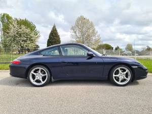 Image 3/23 of Porsche 911 Carrera (2004)