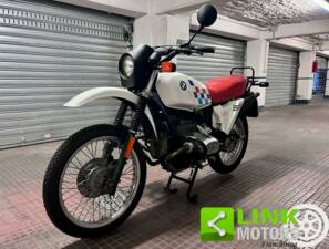 Imagen 2/10 de BMW DUMMY (1985)