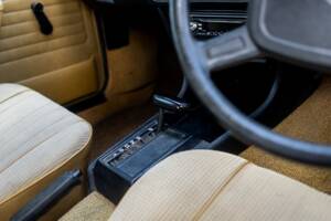 Image 40/48 of BMW 320/6 (1980)