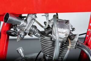 Image 19/33 of Ducati 125 Sport (1957)