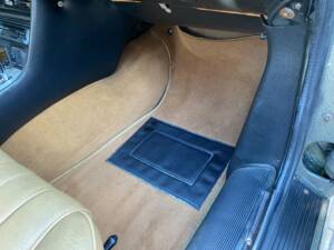 Imagen 53/58 de Peugeot 504 V6 Coupe (1977)