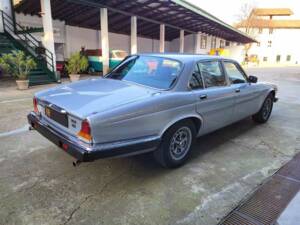 Bild 10/39 von Jaguar XJ 6 4.2 (1982)
