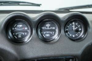 Image 18/50 of Datsun 240 Z (1974)