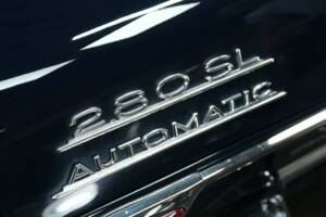 Image 28/30 of Mercedes-Benz 280 SL (1968)