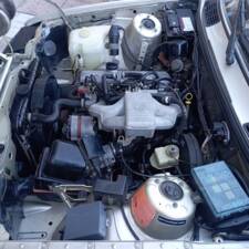 Image 41/51 of BMW 318i (1985)