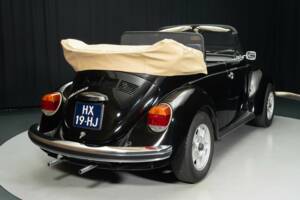 Image 8/8 of Volkswagen Beetle 1303 (1976)