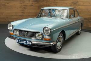 Image 6/19 of Peugeot 404 Coupé (1968)