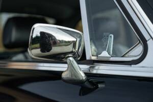Image 21/50 of MG MGB GT (1978)