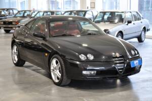 Immagine 6/39 di Alfa Romeo GTV 2.0 JTS (2005)