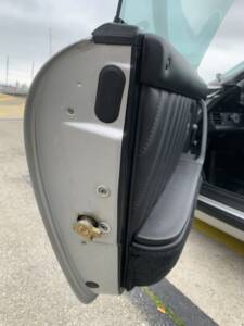 Image 76/132 of Porsche 911 Speedster 3.2 (1989)