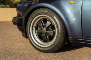 Image 20/65 de Porsche 911 Turbo 3.3 (1986)