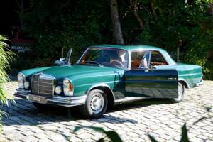 Image 3/17 de Mercedes-Benz 280 SE 3,5 (1970)