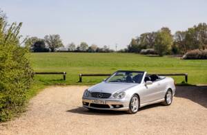 Image 46/50 of Mercedes-Benz CLK 55 AMG (2003)