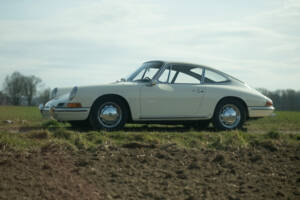 Image 16/97 de Porsche 911 2.0 (1964)
