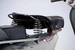 Immagine 19/50 di Piaggio Vespa 125 (1954)