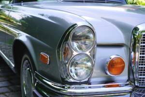 Bild 7/19 von Mercedes-Benz 280 SE 3,5 (1971)