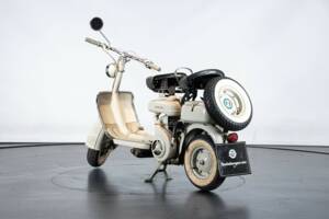 Immagine 8/50 di Innocenti Lambretta 150 D (1956)