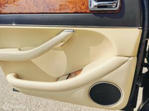 Image 26/50 of Jaguar XJR 4.0 Supercharged (1996)