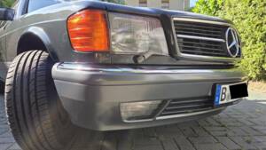 Image 21/32 of Mercedes-Benz 560 SEC (1991)