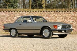 Bild 17/50 von Mercedes-Benz 560 SL (1987)