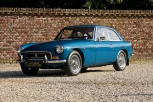 Immagine 1/50 di MG MGB GT (1971)