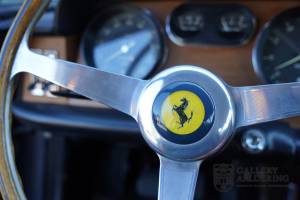 Bild 32/50 von Ferrari 330 GT 2+2 (1965)