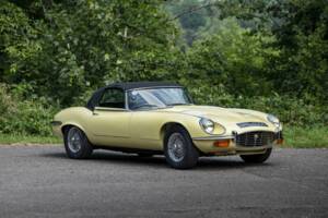 Image 17/50 de Jaguar Type E V12 (1973)