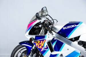 Bild 25/50 von Suzuki RGV 250 Gamma (1992)