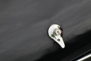 Afbeelding 40/50 van MG MGB (1973)