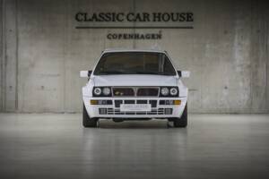 Image 25/93 of Lancia Delta HF Integrale Evoluzione I (1992)