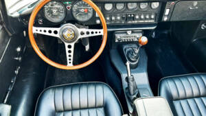 Afbeelding 6/10 van Jaguar E-Type (1969)