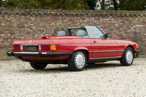 Imagen 23/50 de Mercedes-Benz 560 SL (1986)