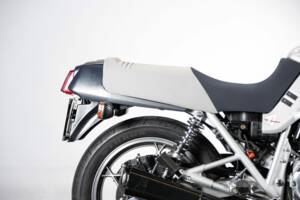 Immagine 35/50 di Suzuki GSX 750S Katana (1982)
