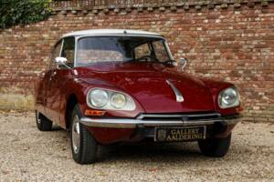 Image 41/50 de Citroën DS 21 (1971)