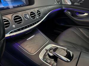 Image 22/30 of Mercedes-Benz S 350 d L (2018)