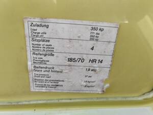 Image 47/54 of Audi 100 Coupe S (1971)