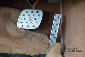 Afbeelding 28/50 van Bentley Azure (2000)