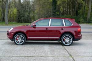 Image 7/45 of Porsche Cayenne Turbo (2009)