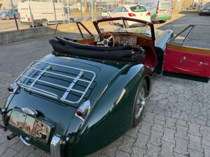 Immagine 3/4 di Jaguar XK 120 DHC (1953)