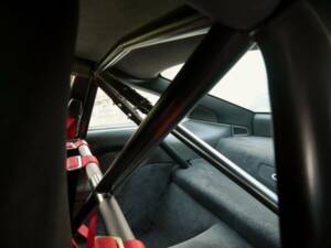 Image 16/27 of Porsche 911 GT3 RS Clubsport (2003)